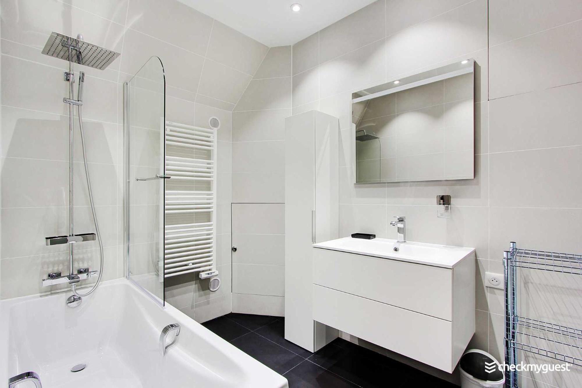 Authentic - 2br-6p - Le Marais * Paris